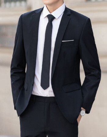 定做西裝如何選擇才能不花冤枉錢？